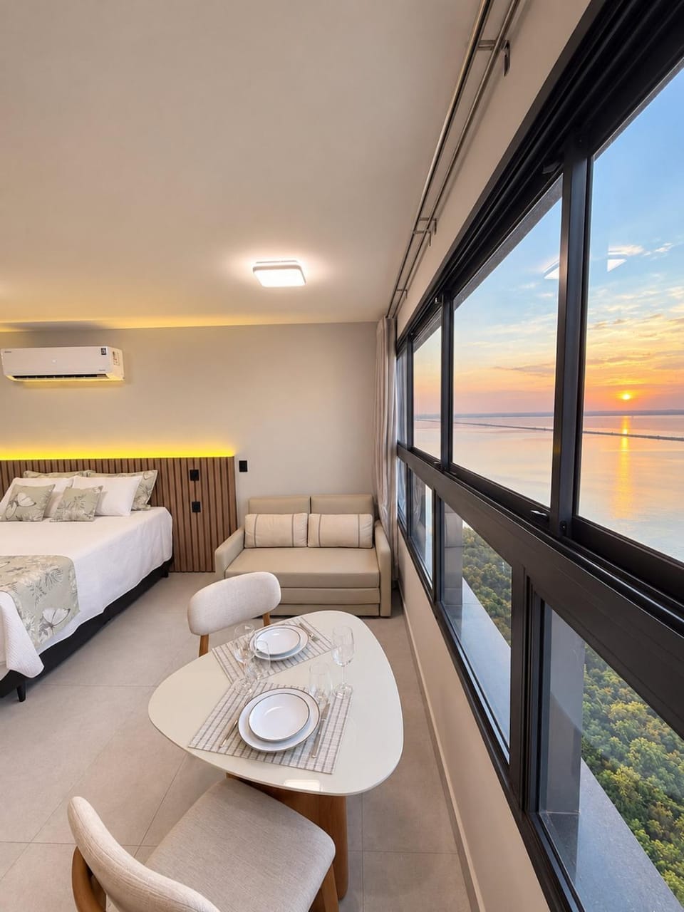 Natural landscape, View (from property/room), Seating area, Dining area
