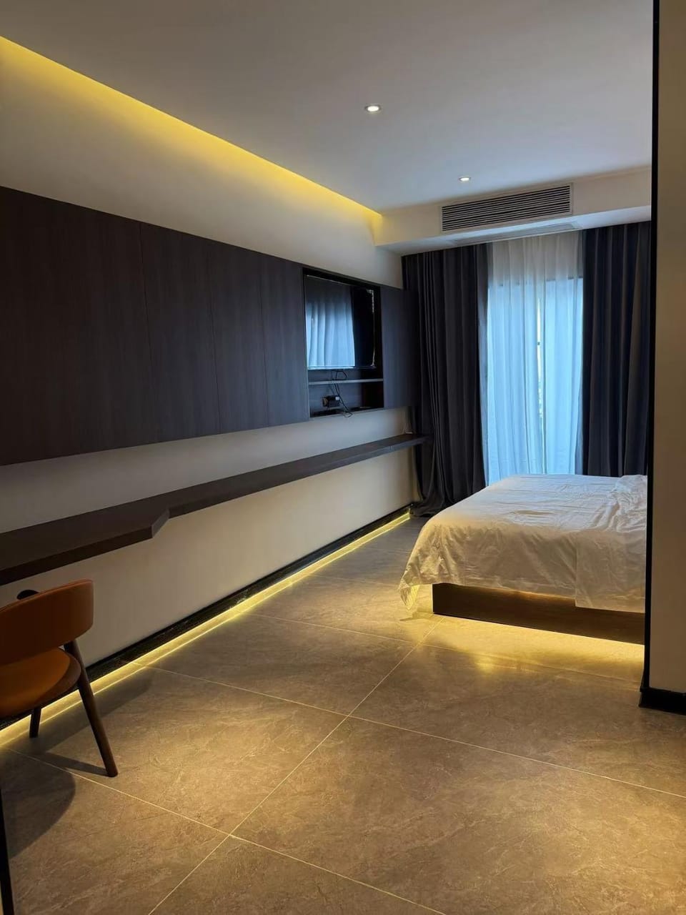 Bed, Bedroom