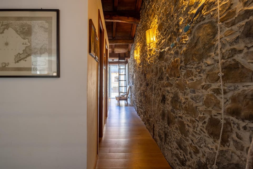 Casa Gisanima Wide Bright Apartment with Garden and Balcony, Riomaggiore Apartment in Riomaggiore