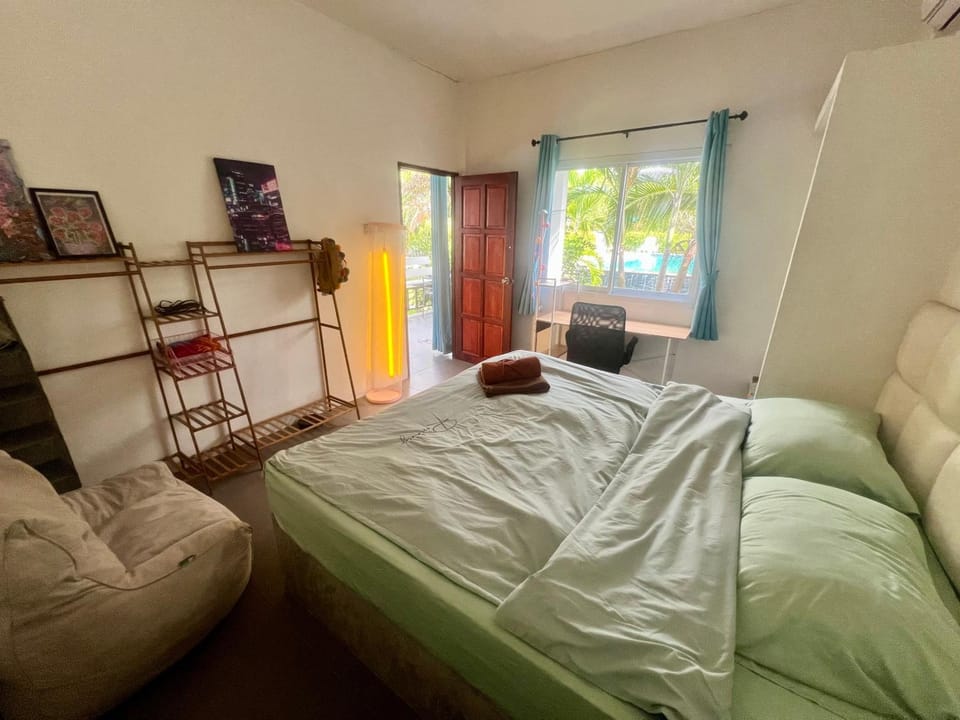 P&G Resort House in Ko Pha-ngan Sub-district