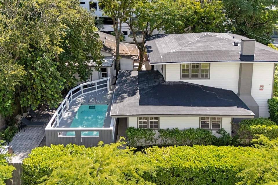 7BD Downtown Oasis - Pool - 10 Mins to South Beach House in Miami
