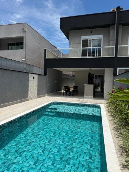 Sobrado Novo Condominio Morada da Praia House in Bertioga