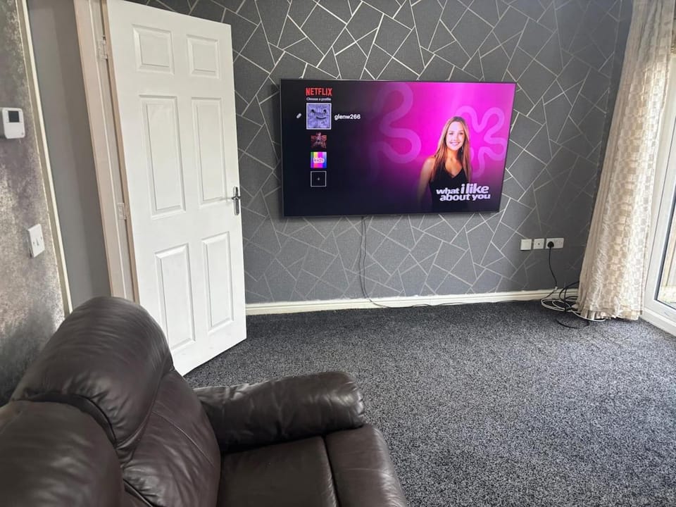 Zinoc Deluxe Apartment Free Parking Apartment in Sunderland