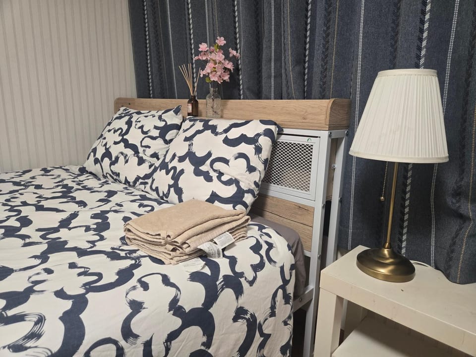 Osaka MoMohouse日本橋 Hostel in Osaka