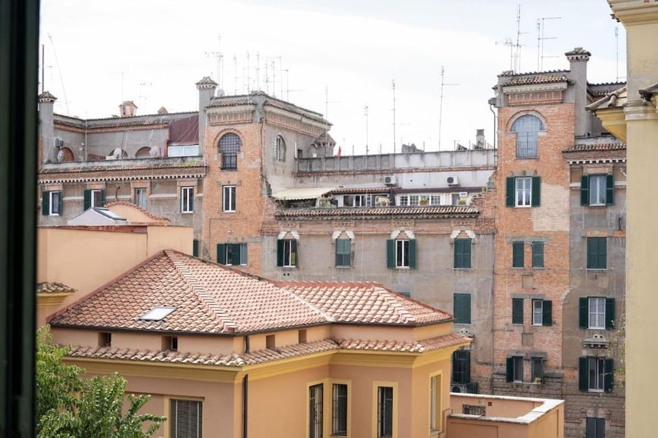 Right by the Vatican - Albacri Apartment in Rome