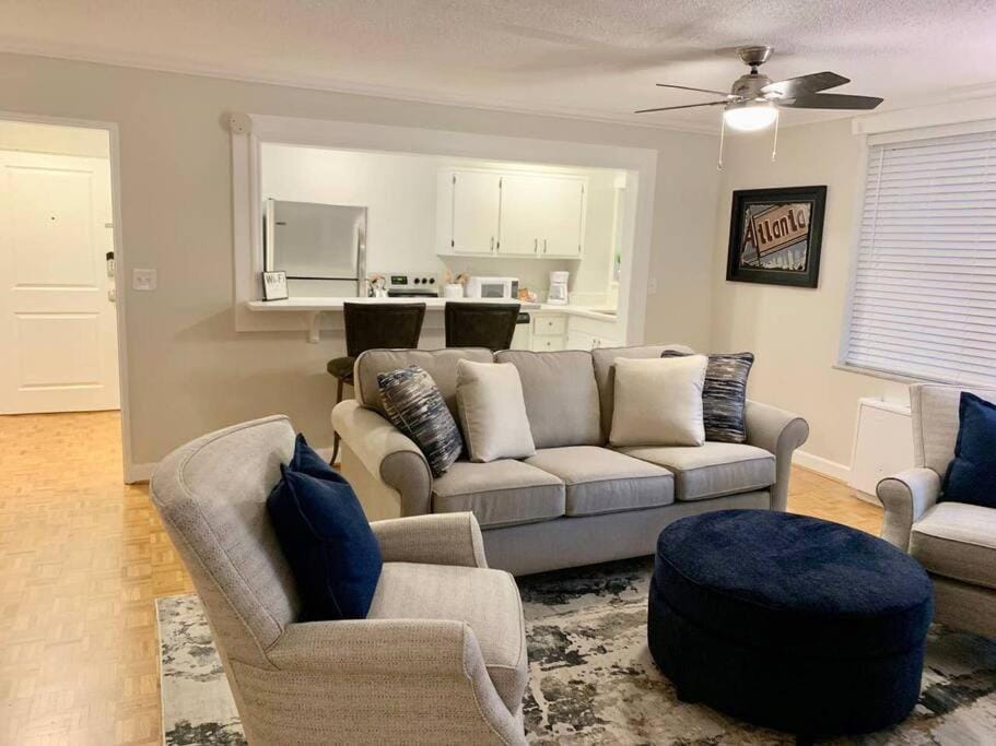 7N - 1BD 1BA Downtown Atlanta Hotel District House in Atlanta