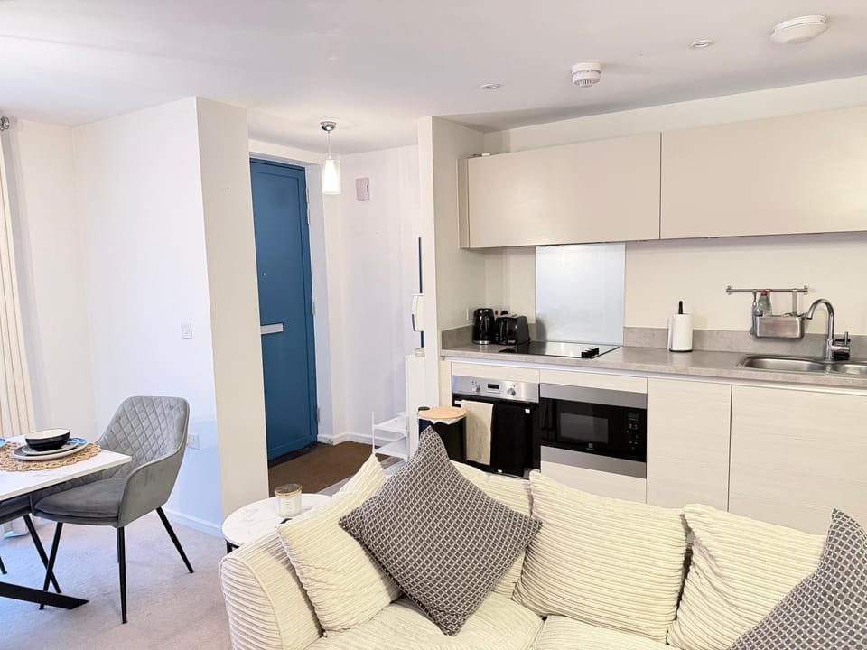 Luxury 2 Bedroom Duplex near O2 Arena, ExCeL Centre & Canary Wharf Apartment in London