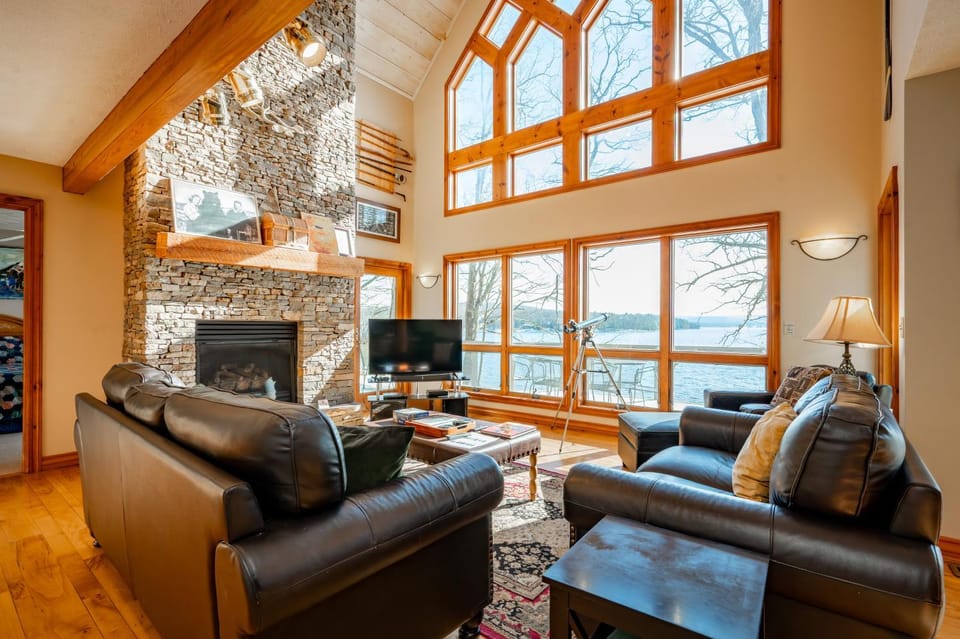 Howards End House in Deep Creek Lake