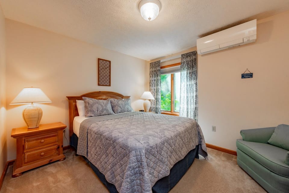 Imagine That! by Railey Vacations House in Deep Creek Lake