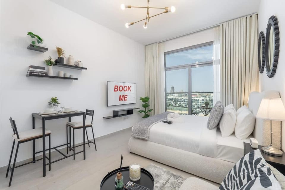 Free housekeeping visits during your stay - StayShort - Chic Studio in Laya Heights Perfect for 2 Apartment in Dubai