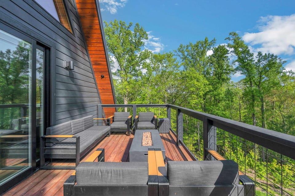 Modern A-Frame Cabin with Panoramic Views Hot Tub Family Friendly Cabin in Asheville