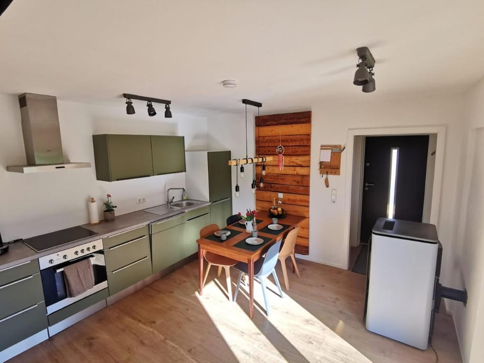 Kitchen or kitchenette, kitchen