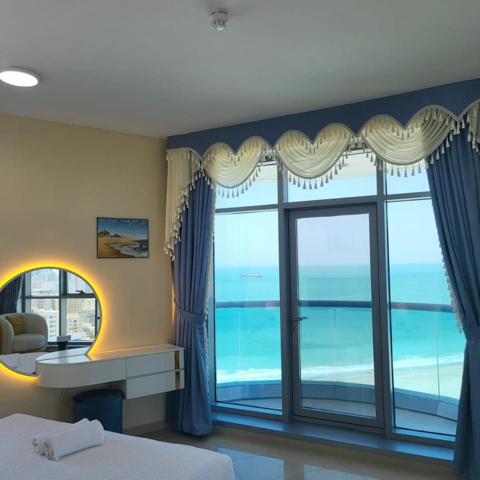Bedroom, Sea view
