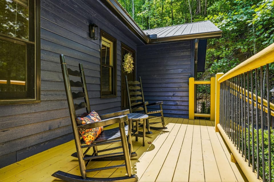Bear Ridge Hideaway by American Patriot Getaways House in Sevier County