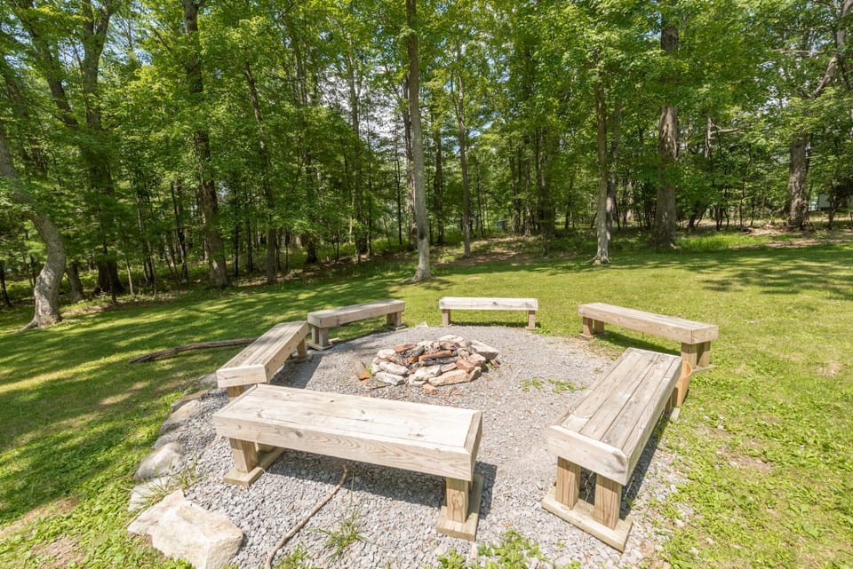 Rothers Cove House in Deep Creek Lake