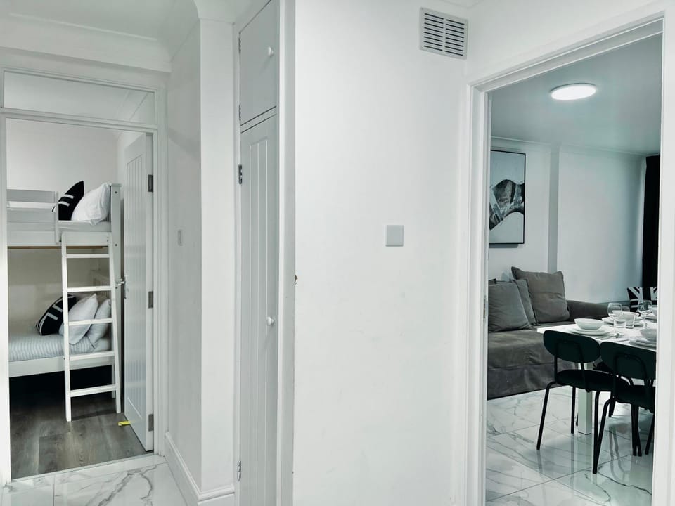Ground floor apartment Apartment in City of Westminster