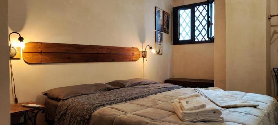 Leontini Little House House in Catania