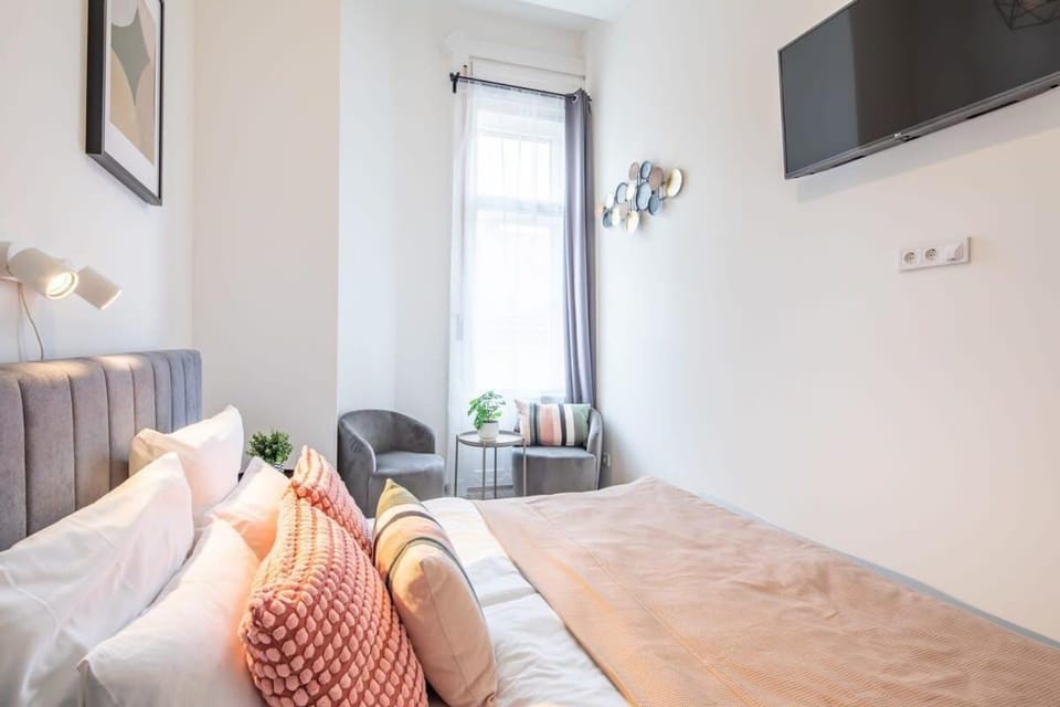Great studio near the Synagogue Apartment in Budapest