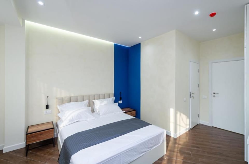 Bed, Photo of the whole room, Bedroom, wardrobe