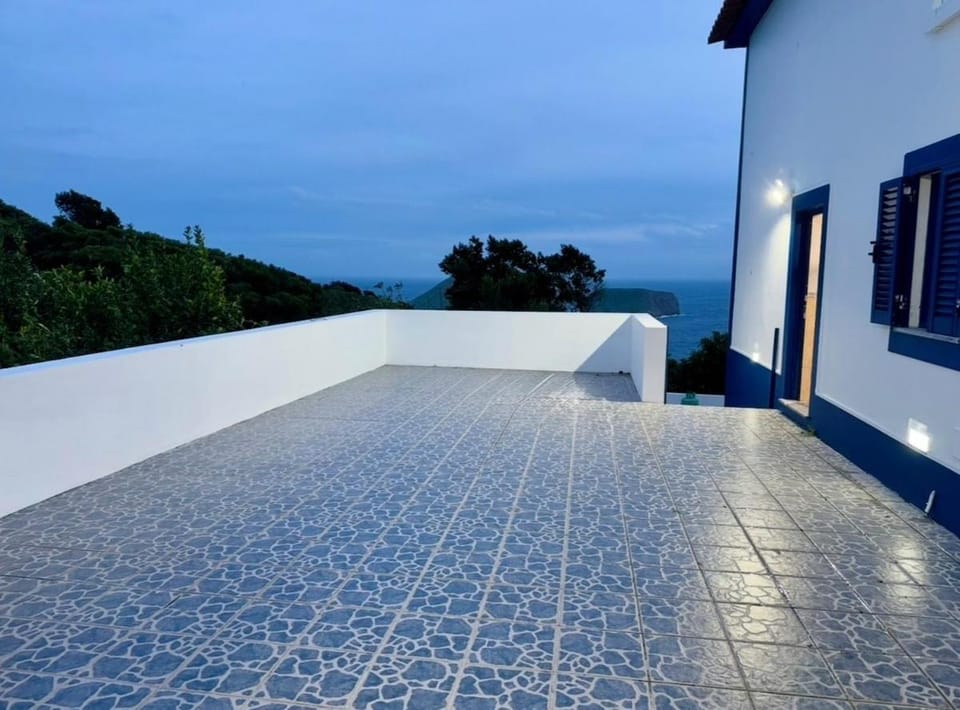 Patio, Sea view