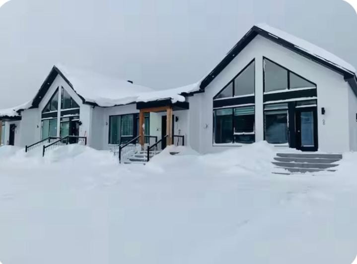 NOvO Chalet Chalet in Quebec