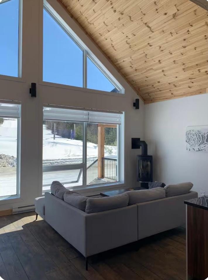 NOvO Chalet Chalet in Quebec