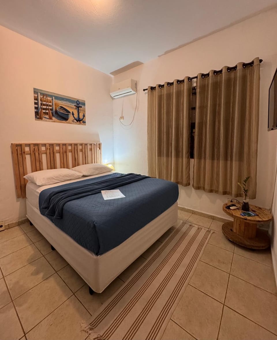 Suíte Aconchegante com Ar-Condicionado Próx Balsa Bed and Breakfast in Ilhabela