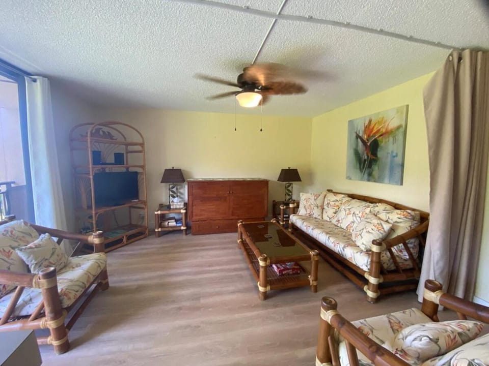 Kona Makai Ocean Dreamin' Apartment in Holualoa