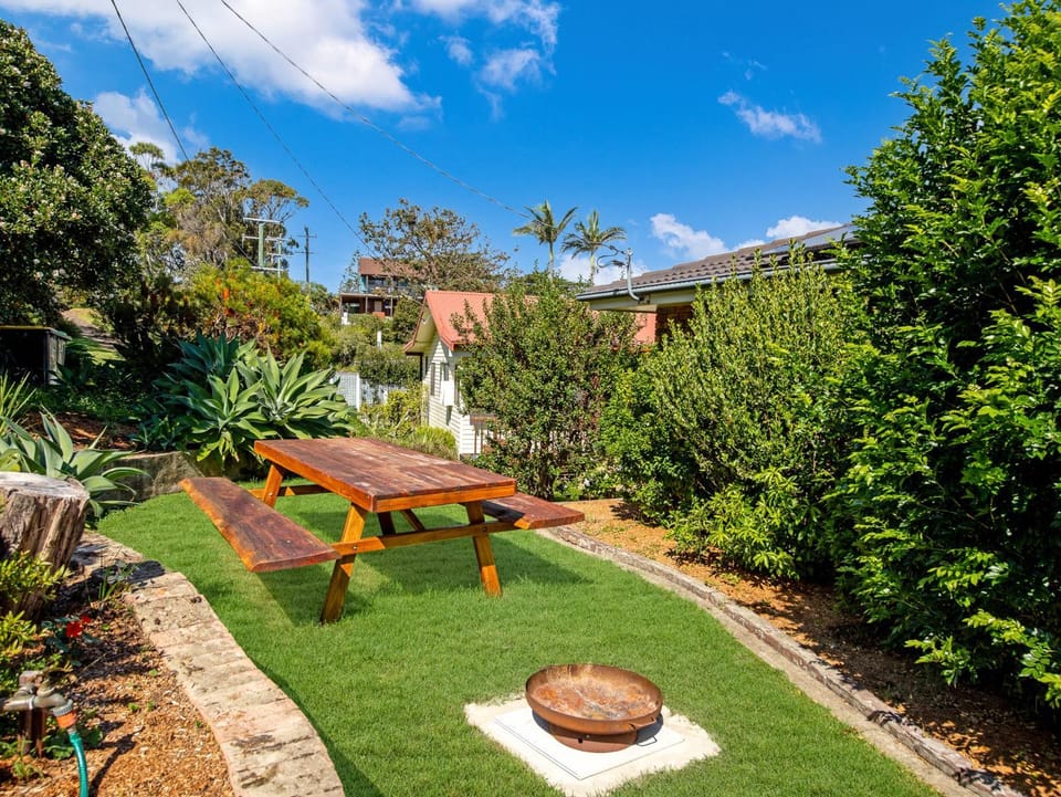 Bertie's 3 beaches - Firepit, 5min Walk to Beaches House in New South Wales