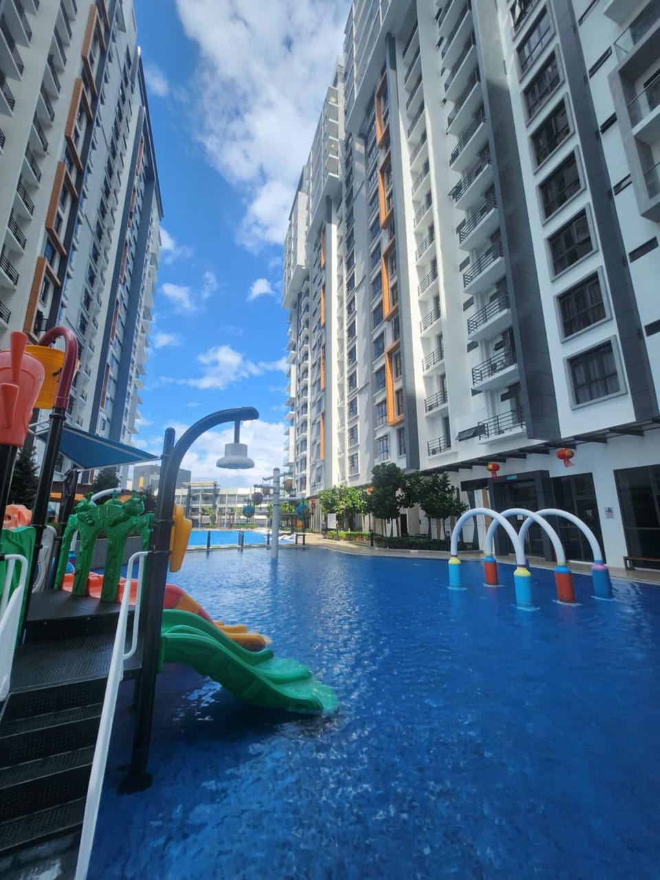 Aqua park, Swimming pool