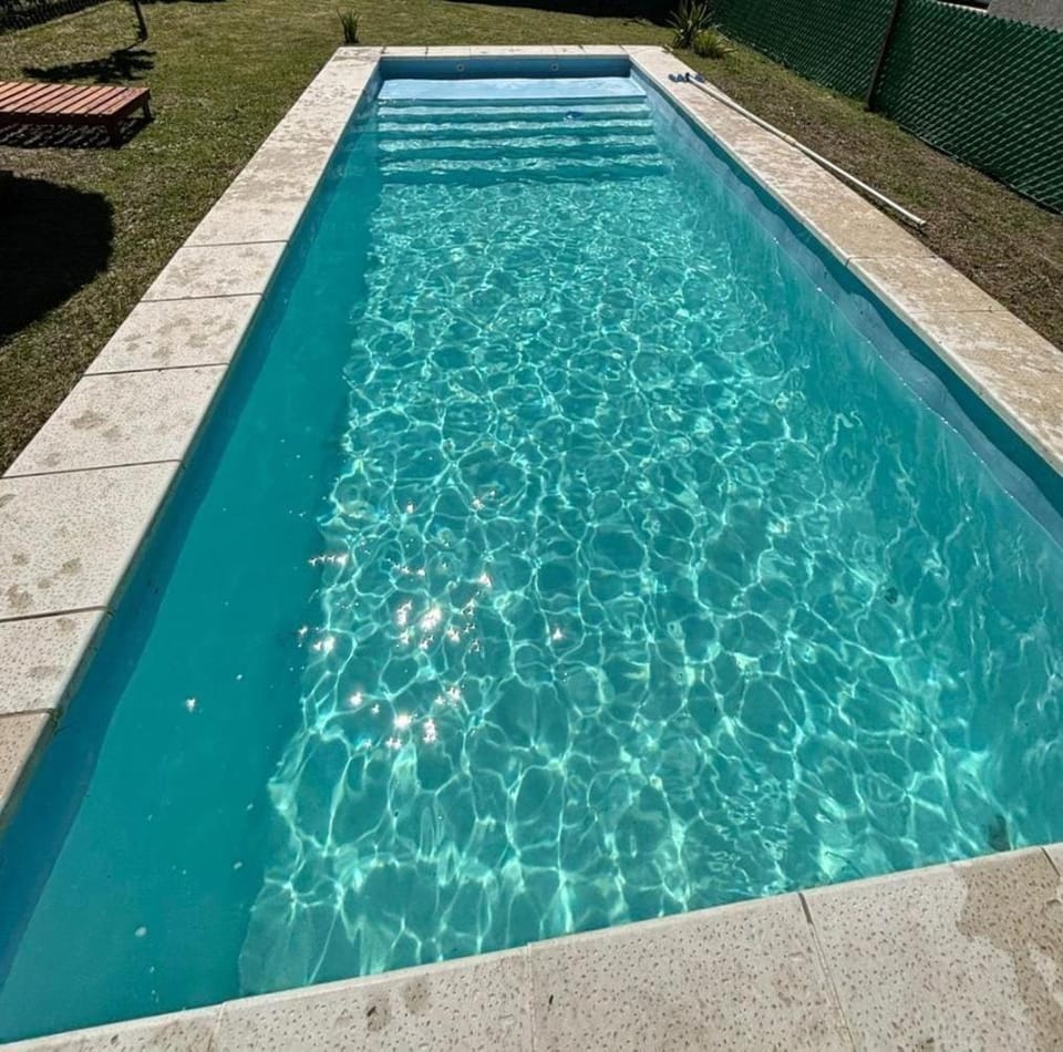 Day, Swimming pool