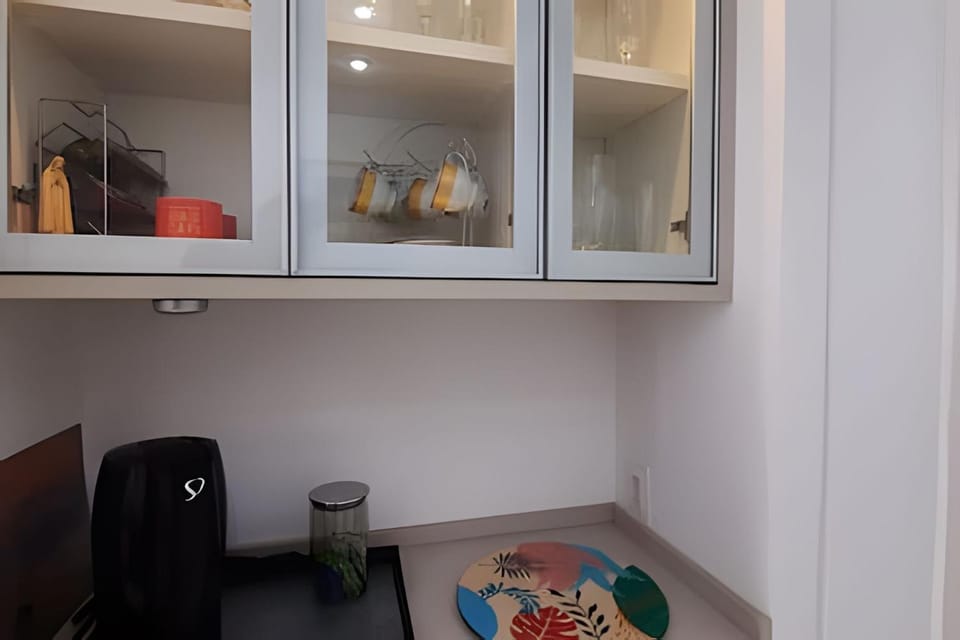 Seu apartamento em Copacabana espera por você! Rj Apartment in Rio de Janeiro
