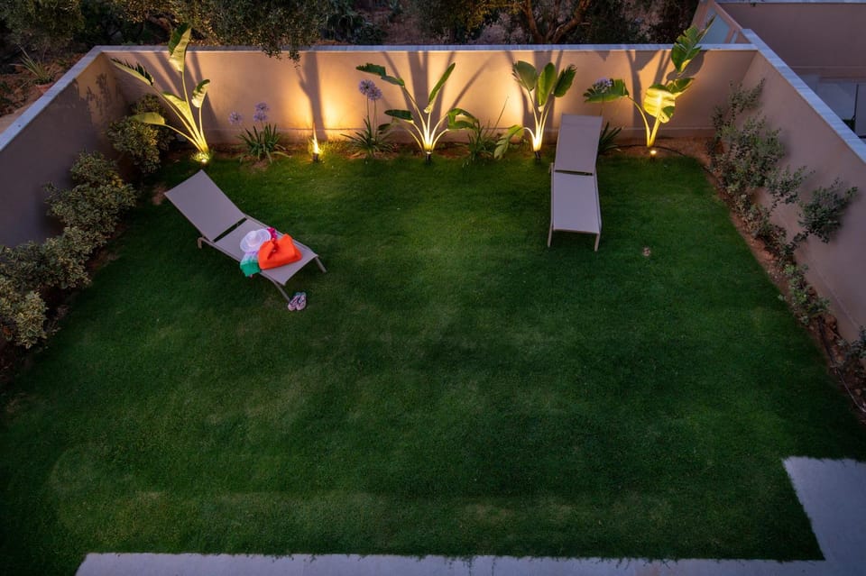 Garden, Balcony/Terrace, Sunset, sunbed