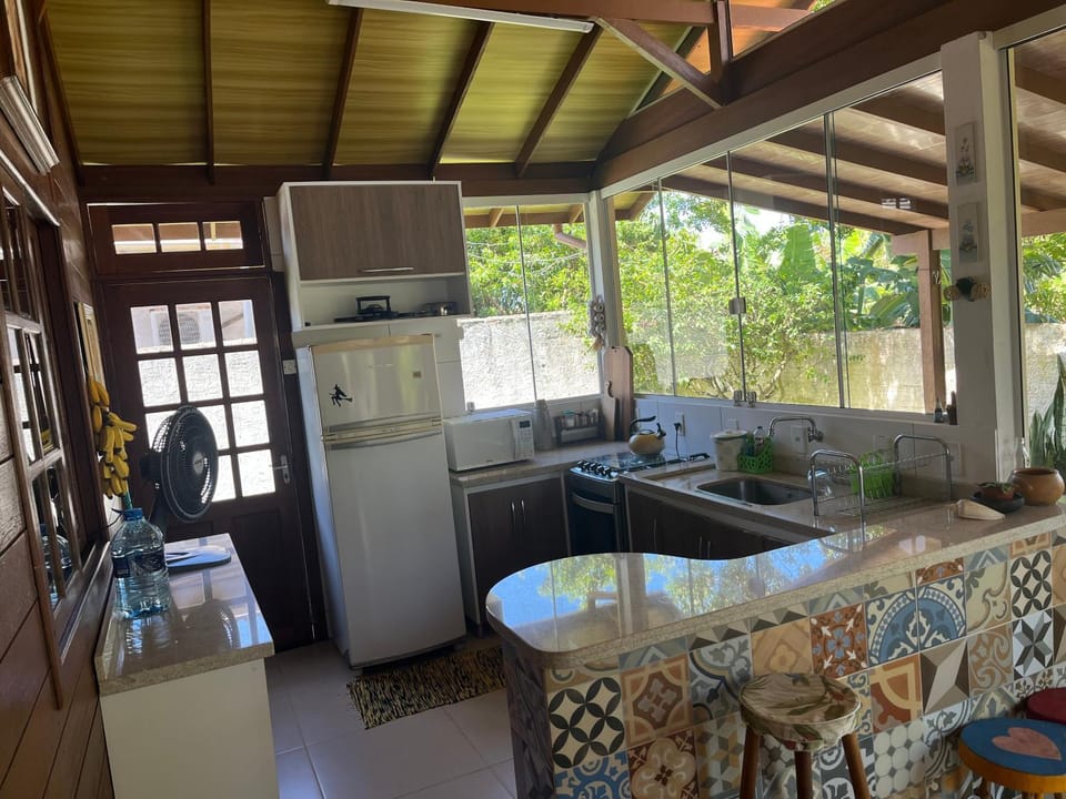 50m do Mar! Campeche Surf House House in Florianopolis