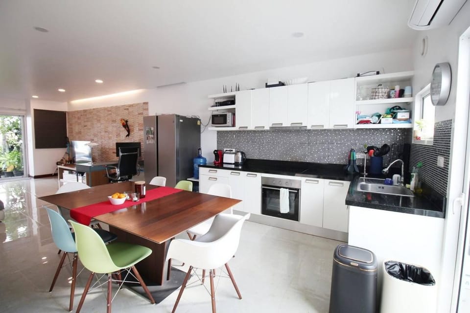 Modern 3BR Townhouse Kamala House in Kamala