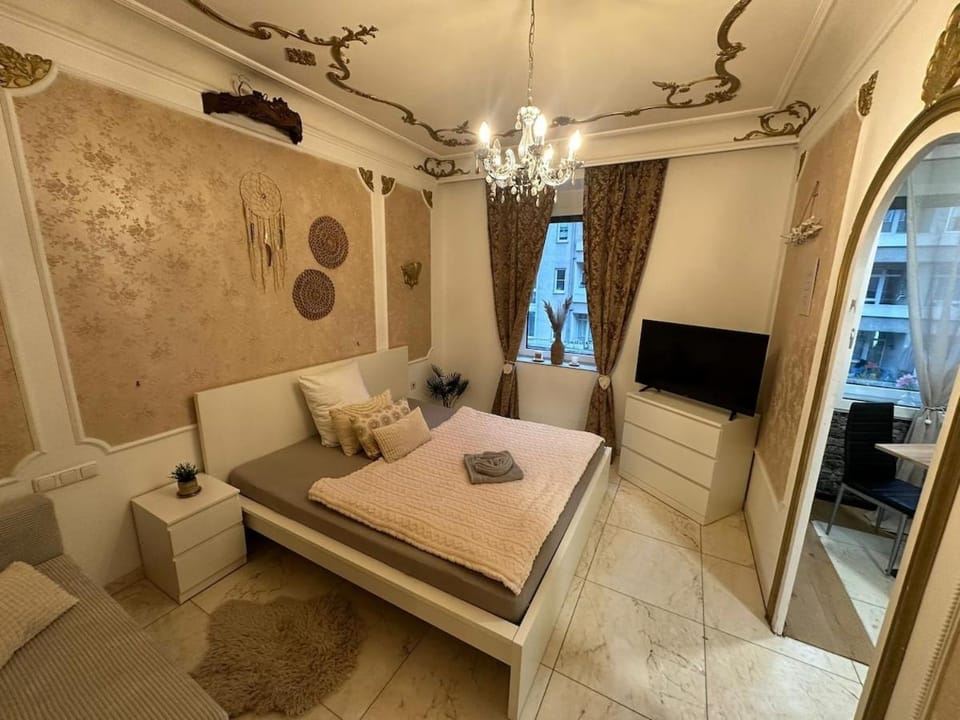 HONOR - Extravagance Apartment in Linz