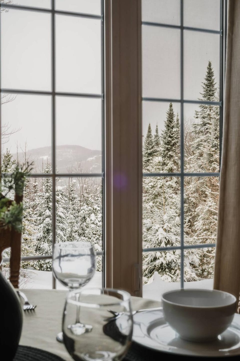 Natural landscape, Dining area, Mountain view