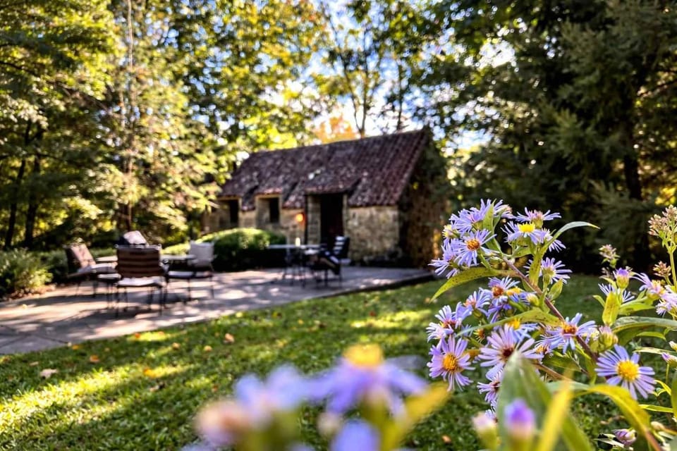 Hideaway Cottage Chateau DuMont House in Sugar Mountain