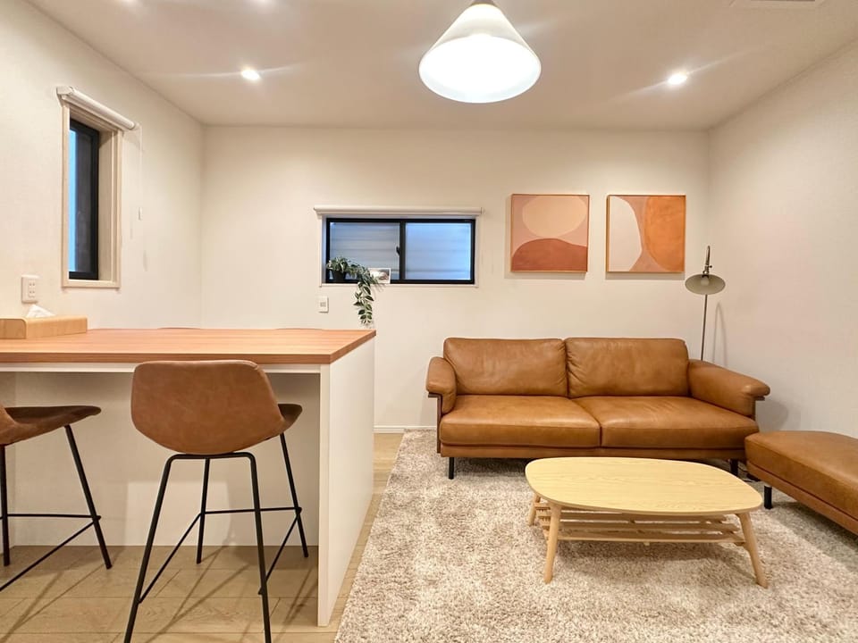 眠月之森 包棟 4-12人 機場直達 錢湯1分 超商超市2分 地鐵徒步7分 Apartment in Osaka