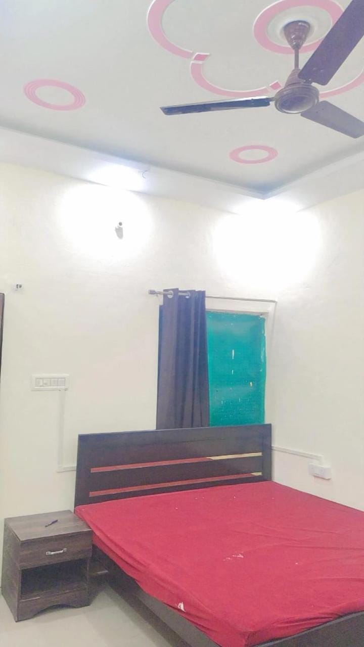 Laxminarayan Sadan Apartment in Uttar Pradesh