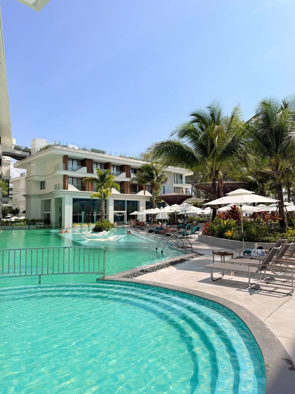 Sunshine Beach Residences Apartment in Choeng Thale