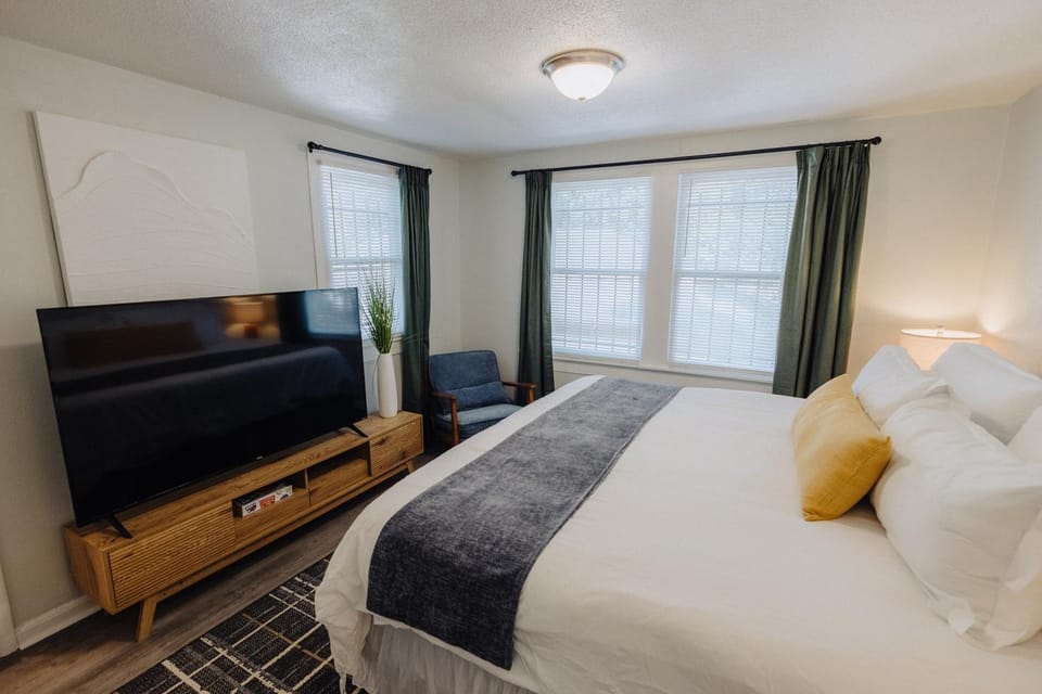 TV and multimedia, Bedroom