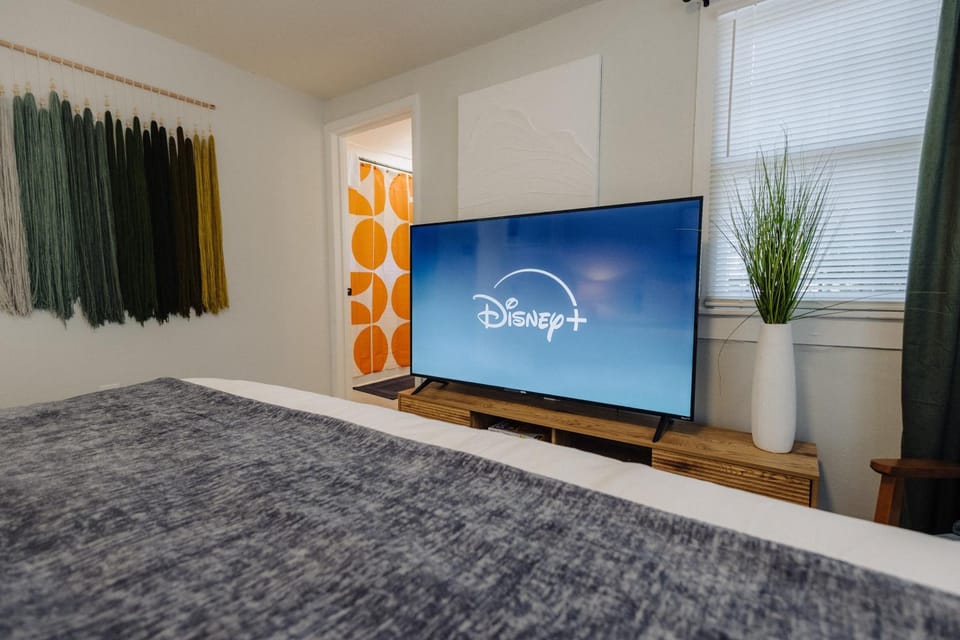 TV and multimedia, Bedroom