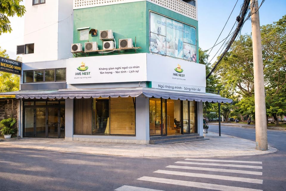 iWE NEST Q12 Cà Phê Ngủ Thông Minh Capsule hotel in Ho Chi Minh City