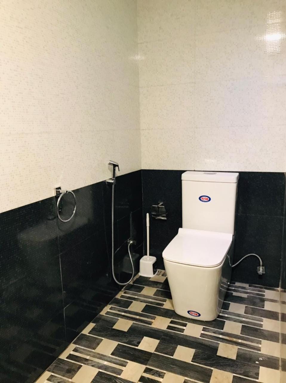 Toilet, Bathroom