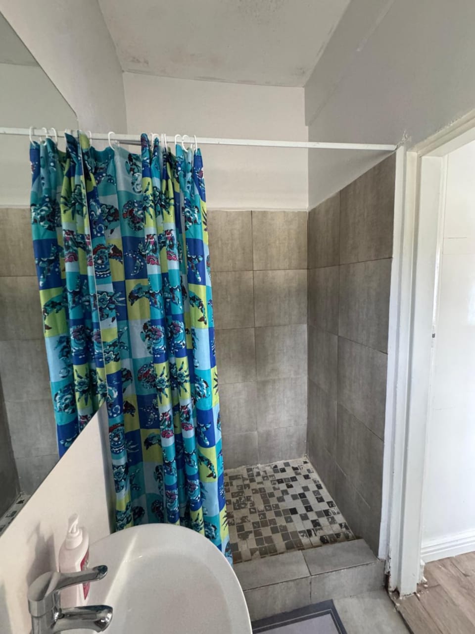 The Luxe Studio Apartment in Lusaka