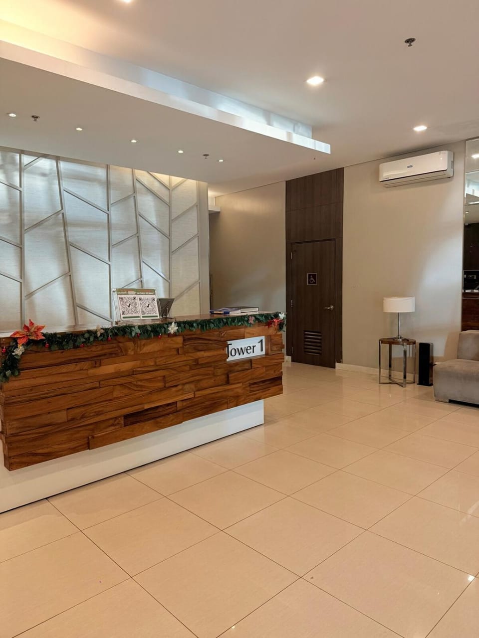 Lobby or reception, Seating area