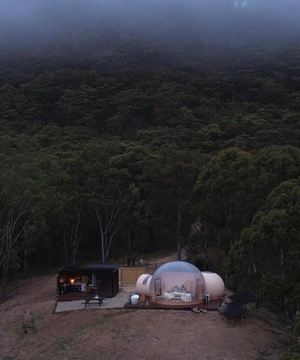 Romantic Stargazing Retreat - Beyond Bubbles Luxury tent in Kanimbla