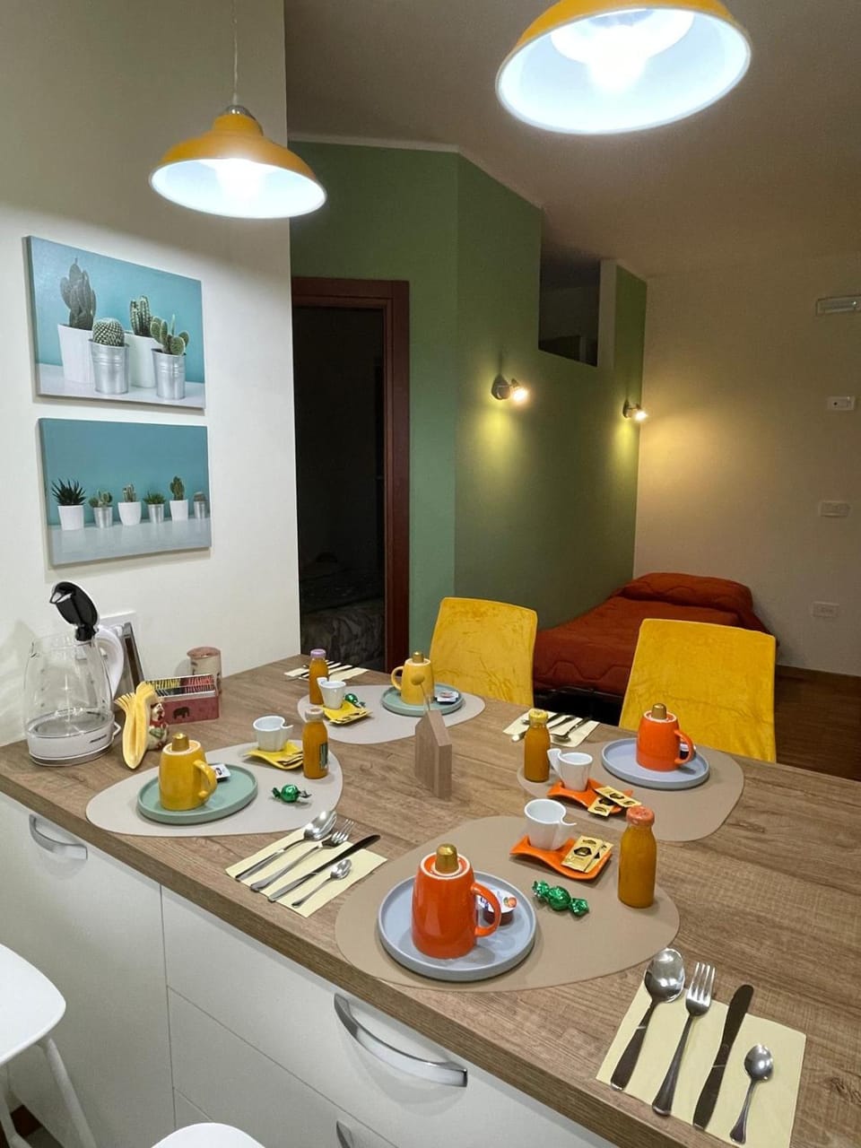 Kitchen or kitchenette