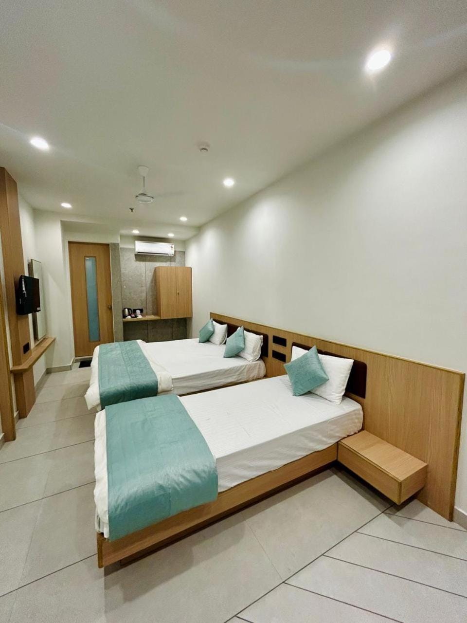 Hotel Pratham Apartment in Ahmedabad